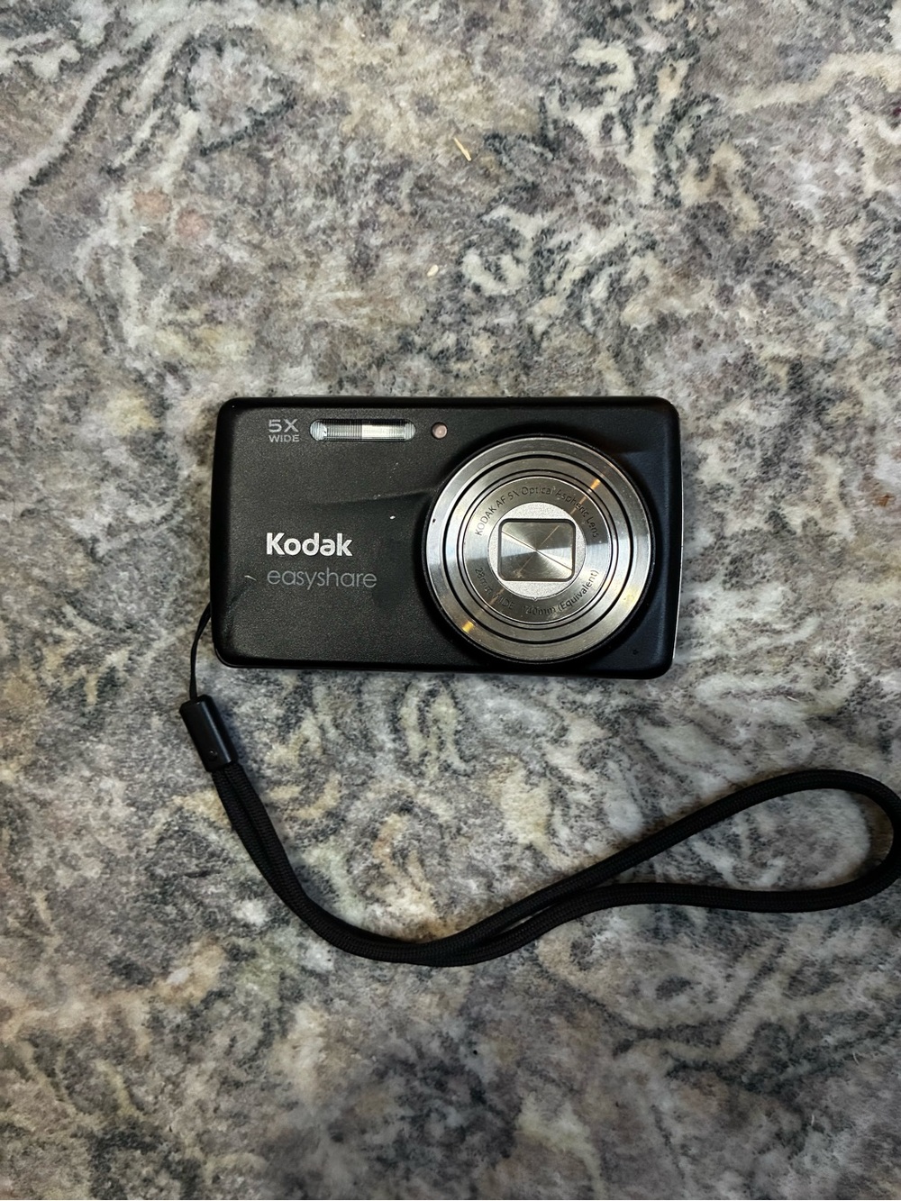Kodak EasyShare Compact Digital Camera